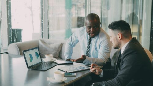 what is a business capstone project